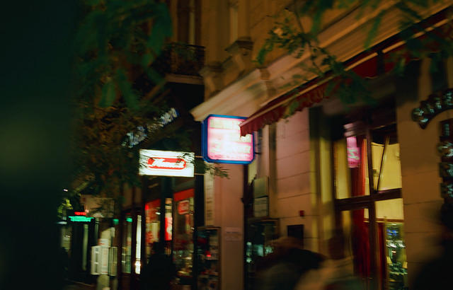 00303 n 16ajptvtbh0890 b