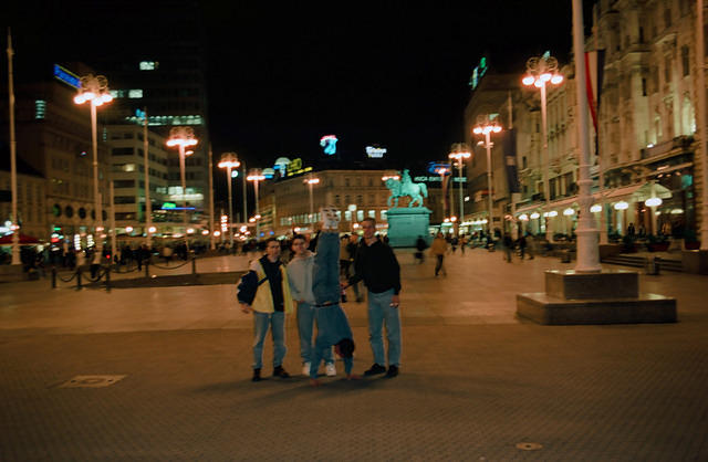 00304 n 16ajptvtbh0891 b