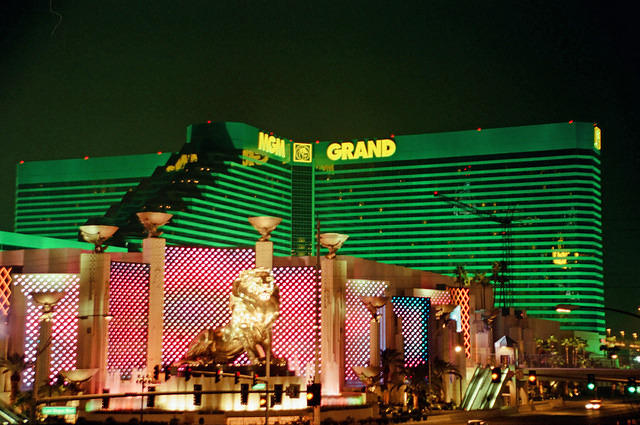 00698 n 16ajptvtbh1285