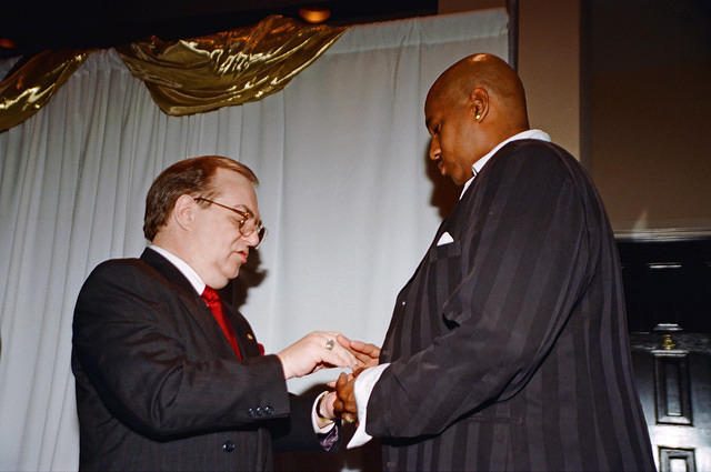 00884 n 16ajptvtbh1471