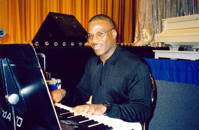 01108 p 16ajptvtbh0094