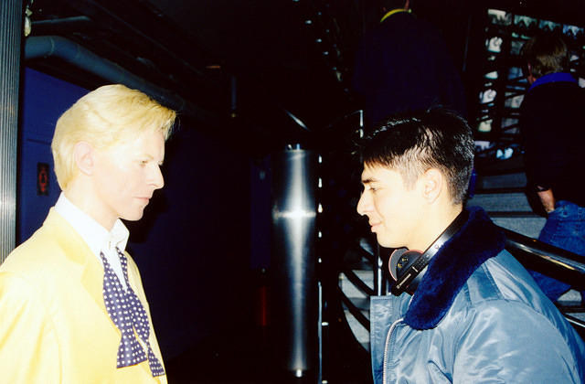 01251 p 16ajptvtbh0237 b