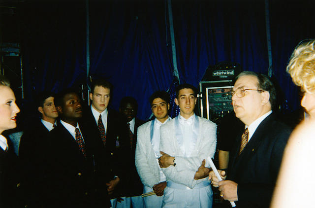 01300 p 16ajptvtbh0286 r