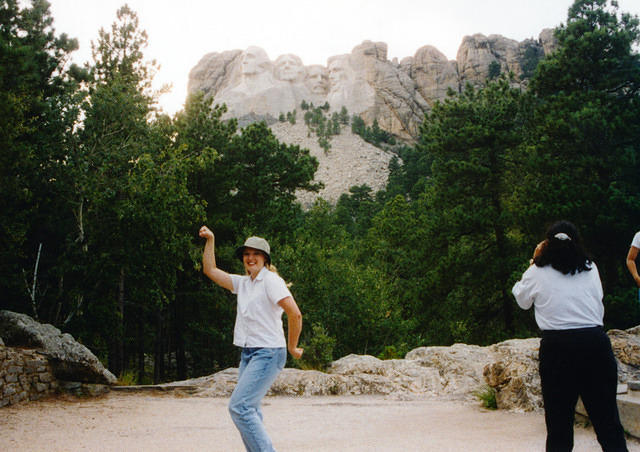 01410 p 16ajptvtbh0396