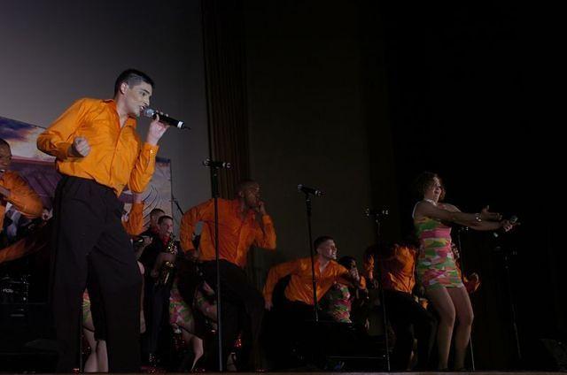 070428-A-6925B-023 1 